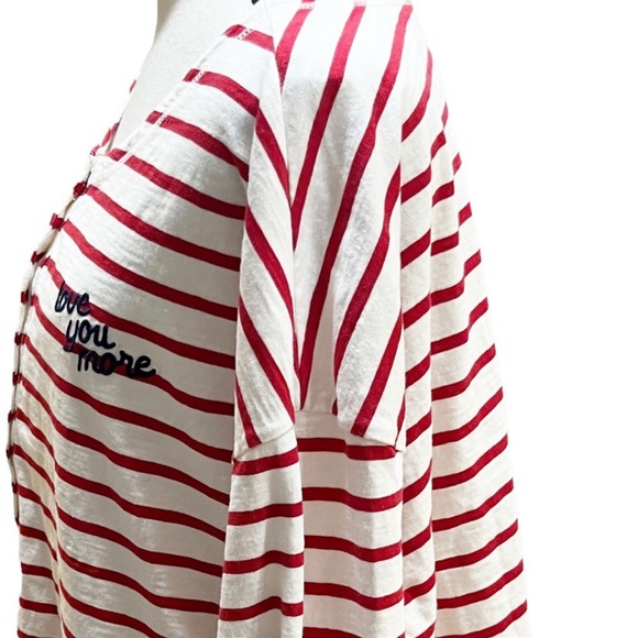 🌴 RED & WHITE STRIPED L/S TOP w/ Embroidered “LOVE YOU MORE” detail! 😍 - Picture 5 of 8